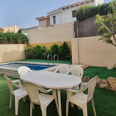 Bungalow Con Piscina 28 กราน อาลากันต์ ภายนอก รูปภาพ