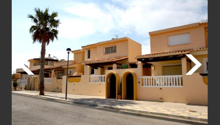 Bungalow Con Piscina 28 กราน อาลากันต์ ภายนอก รูปภาพ